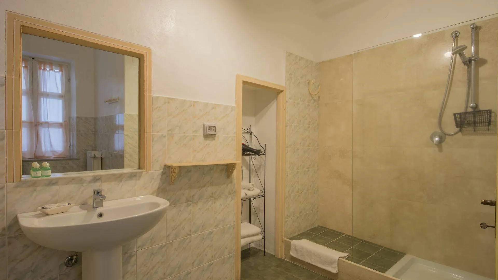 B&B Pantaneto - Palazzo Bulgarini Siena
