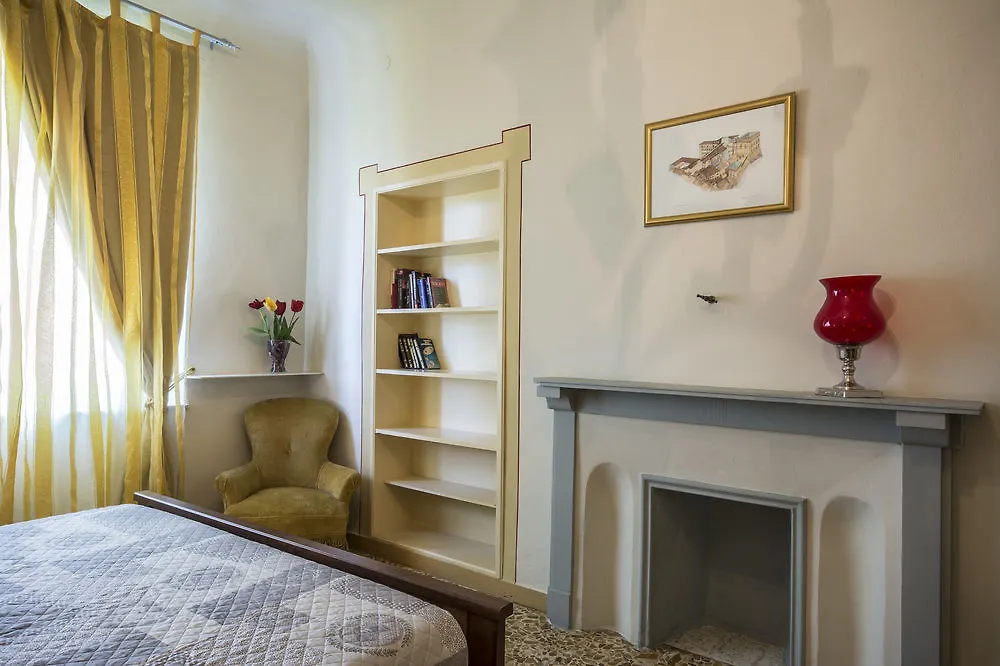 B&B Pantaneto - Palazzo Bulgarini Siena Alojamento de Acomodação e Pequeno-almoço